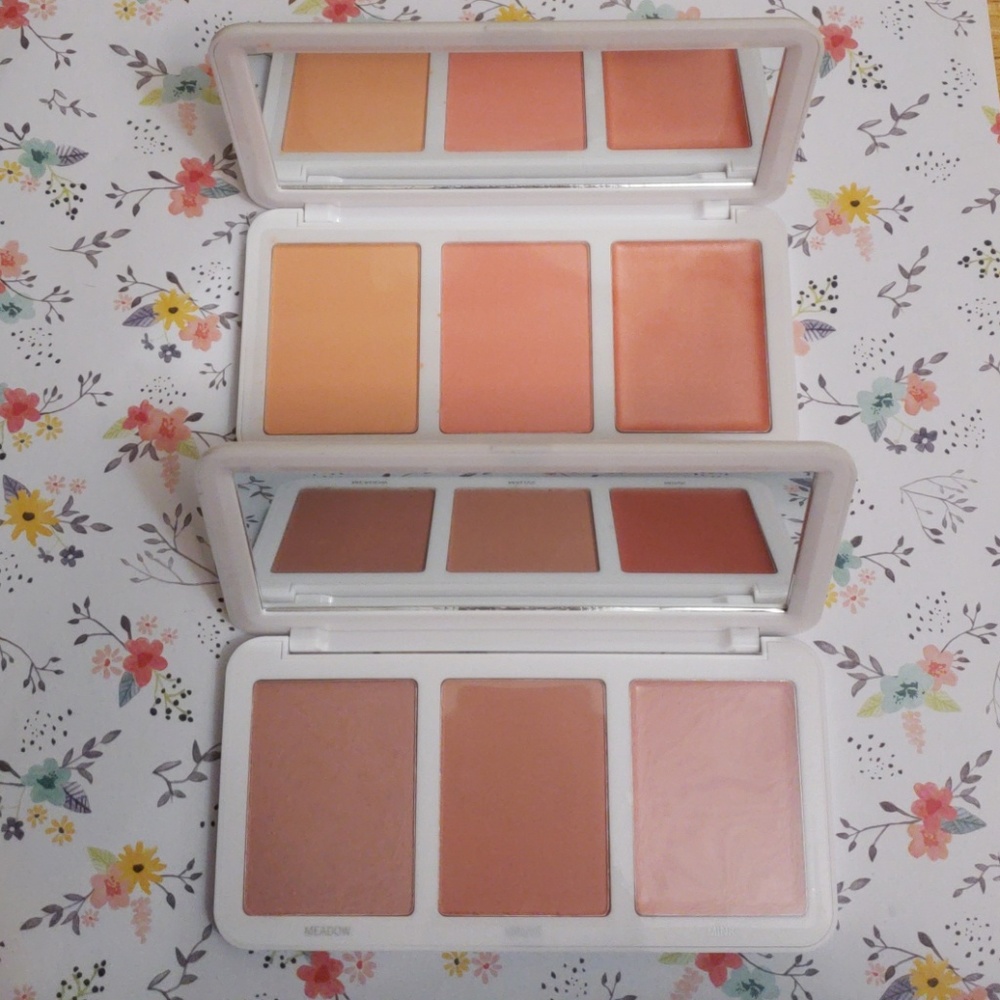 MODELS OWN BUNDLE